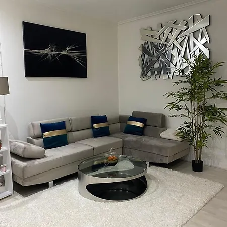 Apartment Cosy Quartier Champs Elysees Paris